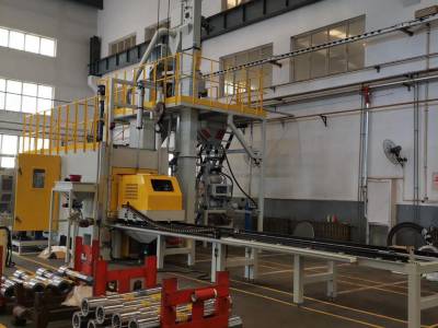 Mechanical arm mobile trolley shot peening
